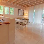 - Insel Elba 23681 شقة *